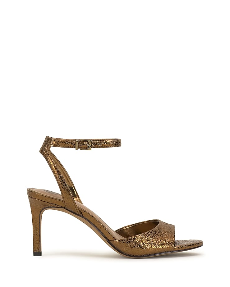 vince camuto wife