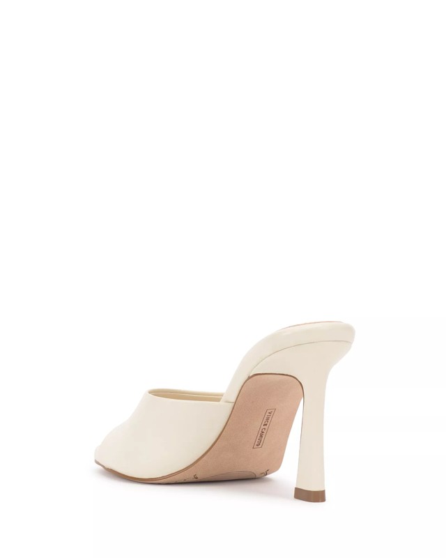 Vince Camuto Paigely Mule